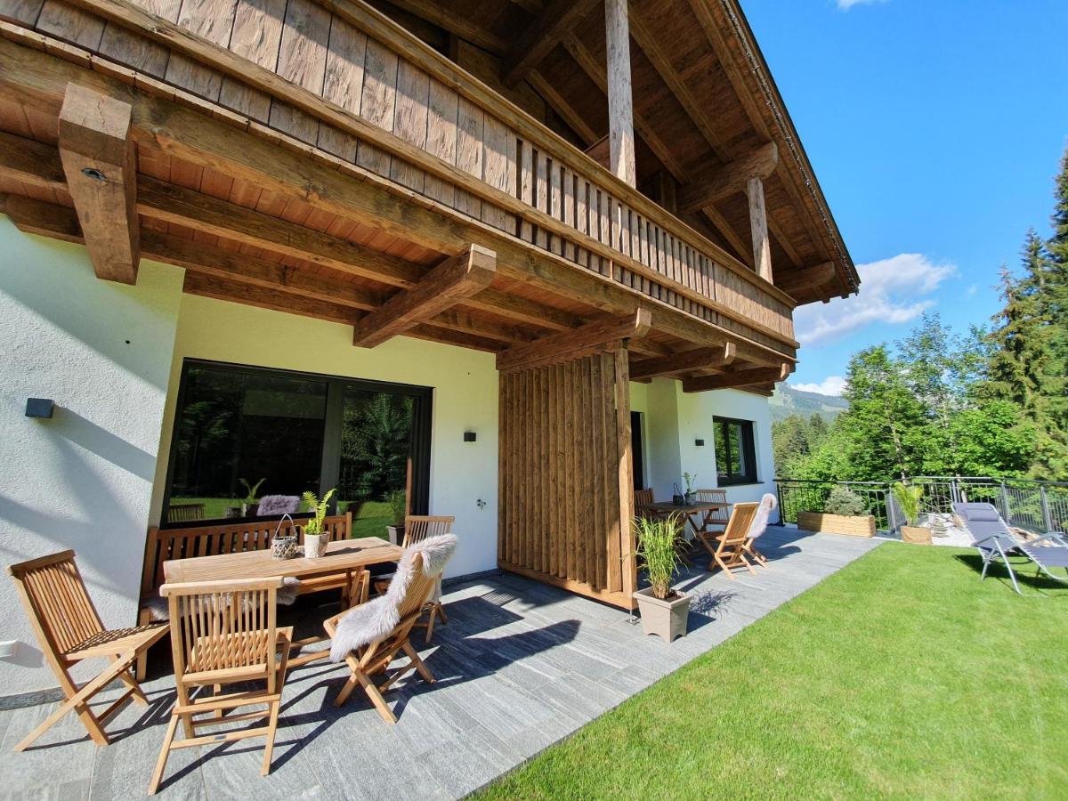 Zeitfrei Chalet Apartments Fieberbrunn Exterior photo