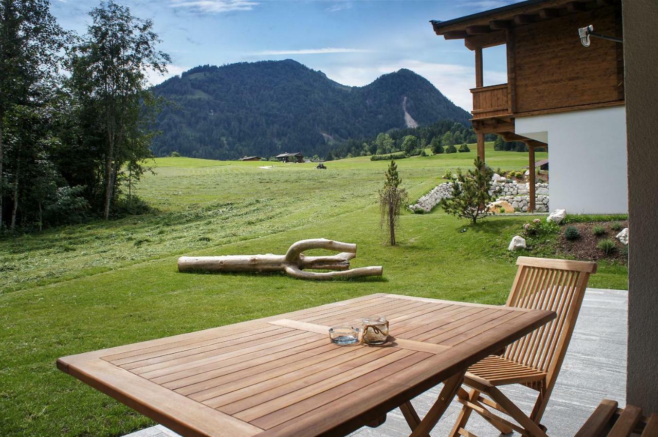 Zeitfrei Chalet Apartments Fieberbrunn Exterior photo